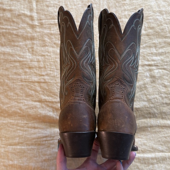Ariat Western Boots - Picture 9 of 17